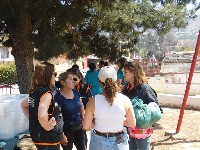 Acciones-UDLA-damnificados-incendios-region-de-valparaiso-2024-02